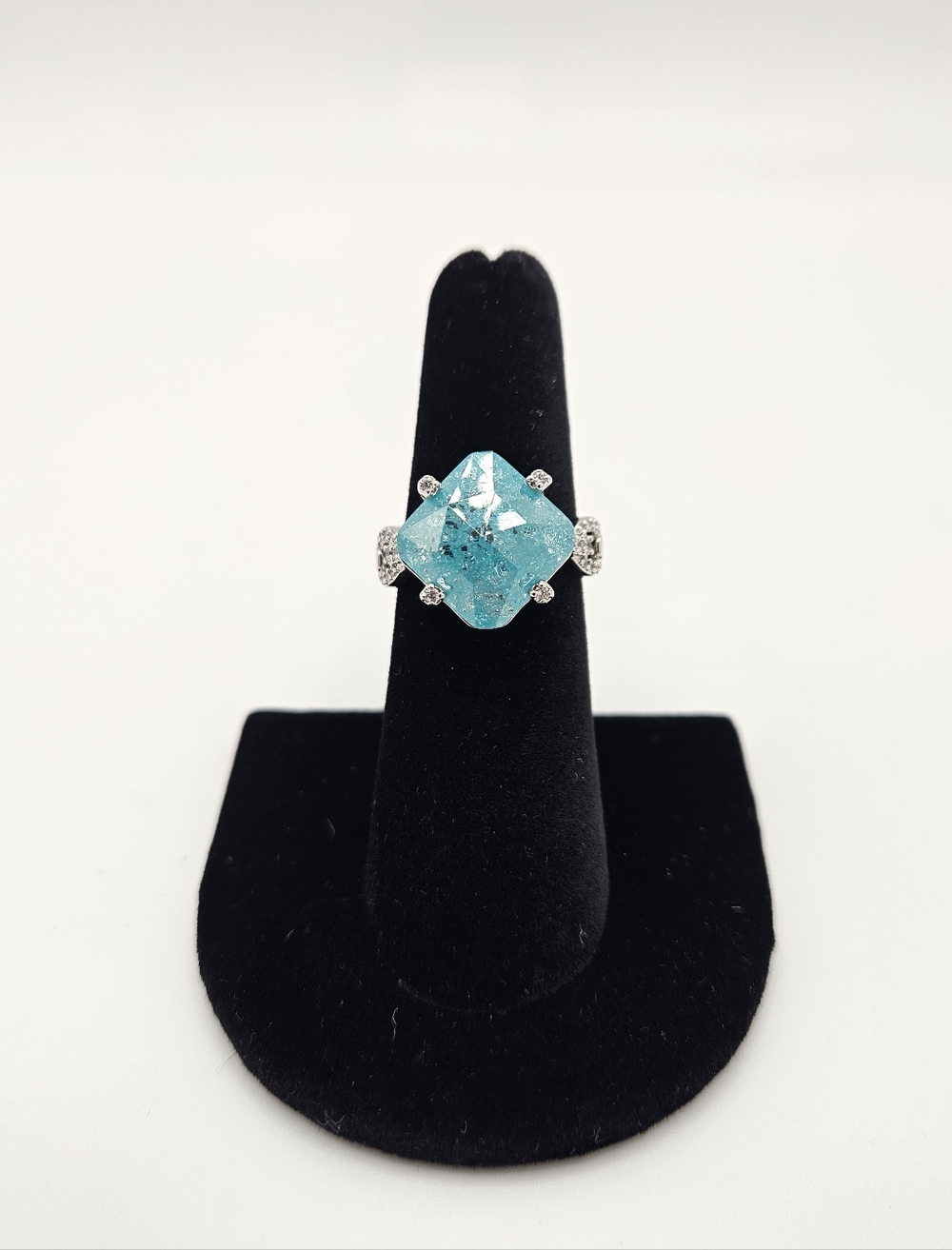 NWT BP OG Ring RG47738 "Radiant Harmony" Blue Topaz Ice Crystal Rhodium Sz 6
